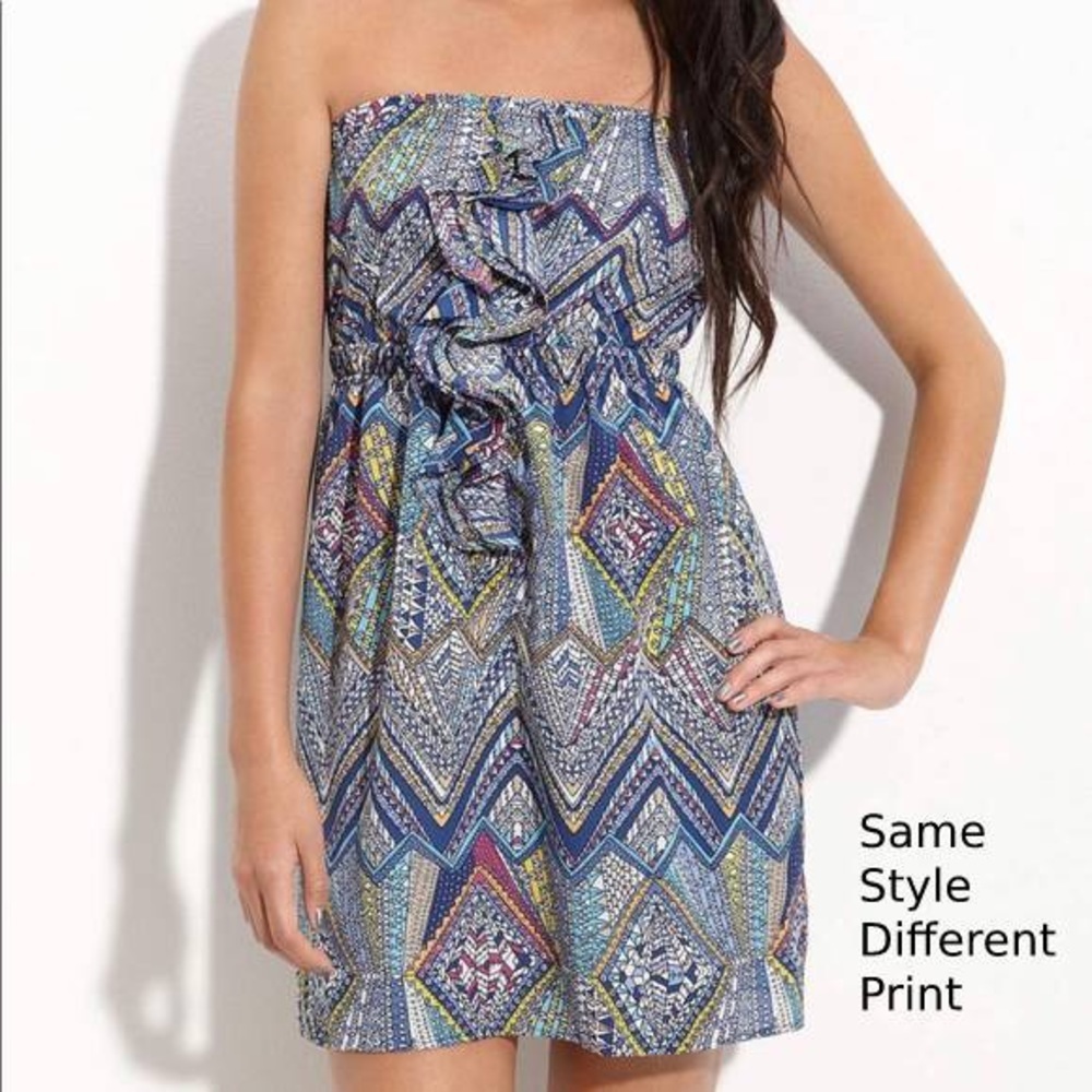 Lush Ruffle Front Strapless Tunic Top - Picture 6 of 6